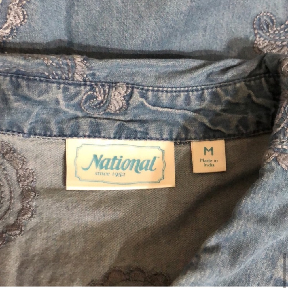 Paisley button down jean shirt, 100% cotton, never worn, vintage - Picture 6 of 7